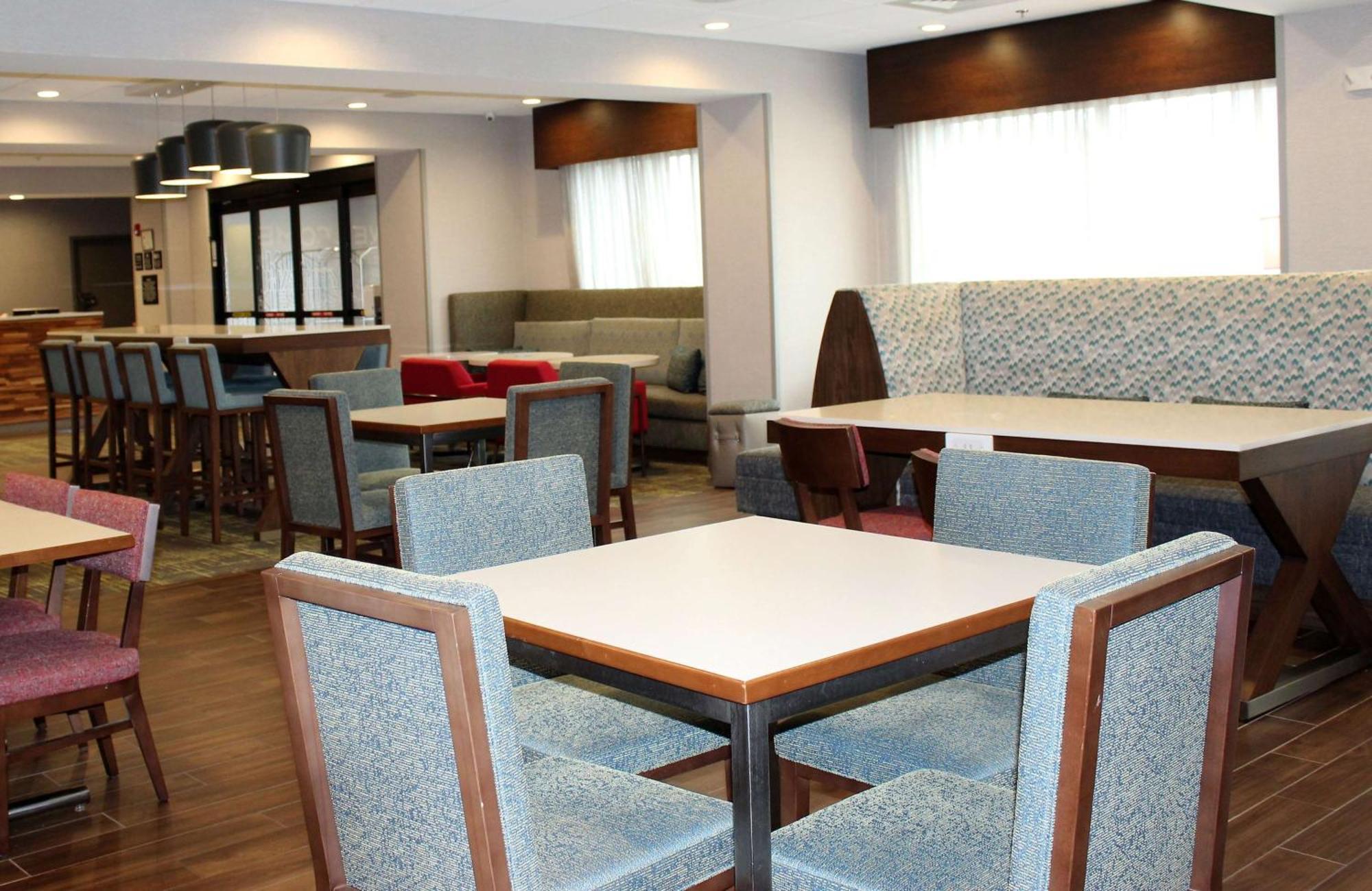 Hampton Inn Lexington Buitenkant foto